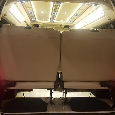 Departure Transfer: Pick up from hotel to Airport or CruiseCentre